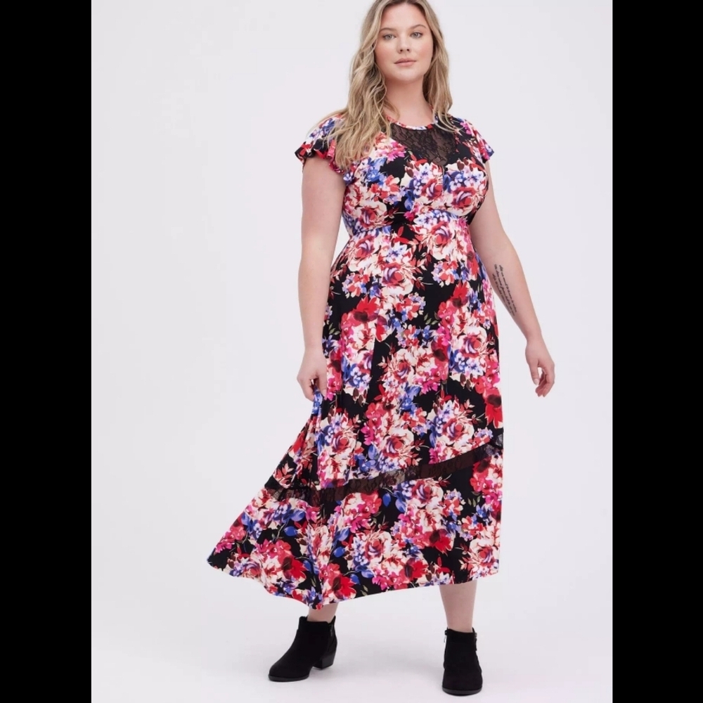 Torrid Multi-Coloured Floral Maxi Dress Size 2 (18-20) NWT